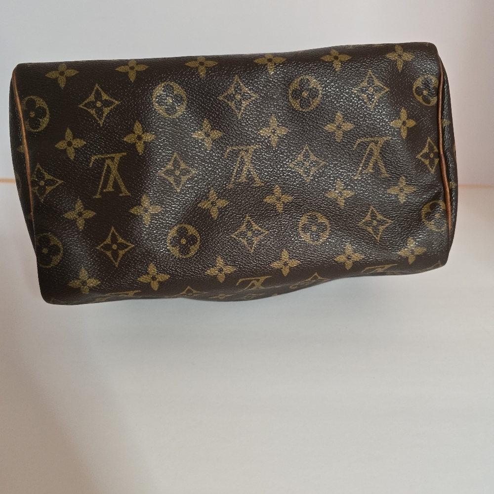 Louis Vuitton Speedy 25 - Picture 11 of 16